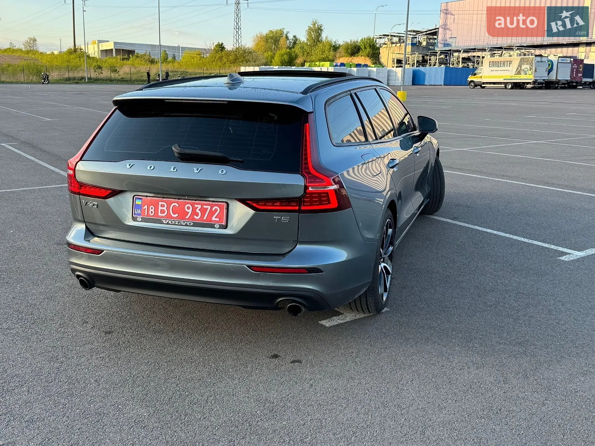 2019 Volvo V60 - мініатюра 17