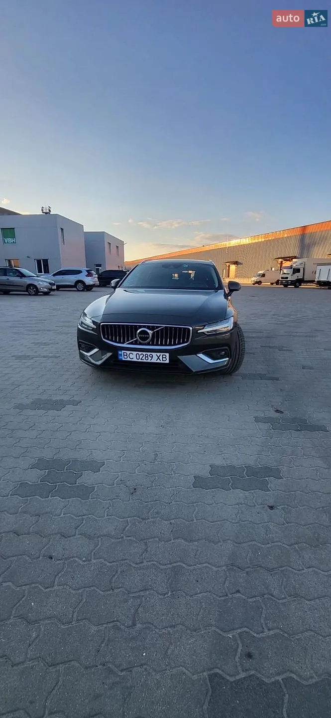 2018 Volvo V60 - мініатюра 4