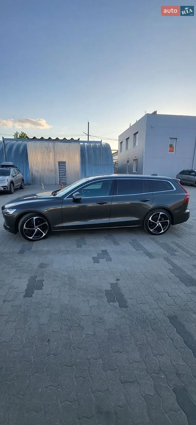 2018 Volvo V60 - мініатюра 5
