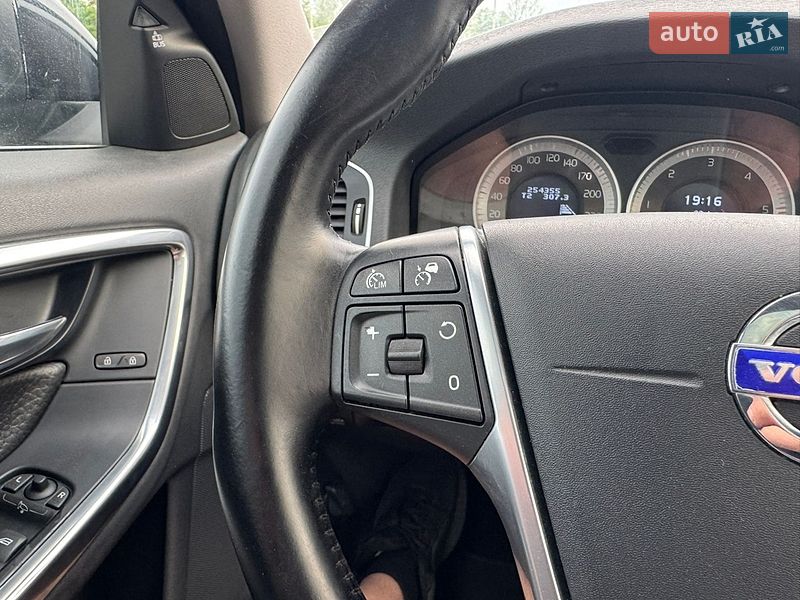 Универсал Volvo V60 2013 в Радивилове фото 20 Универсал Volvo V60 2013 в Радивилове