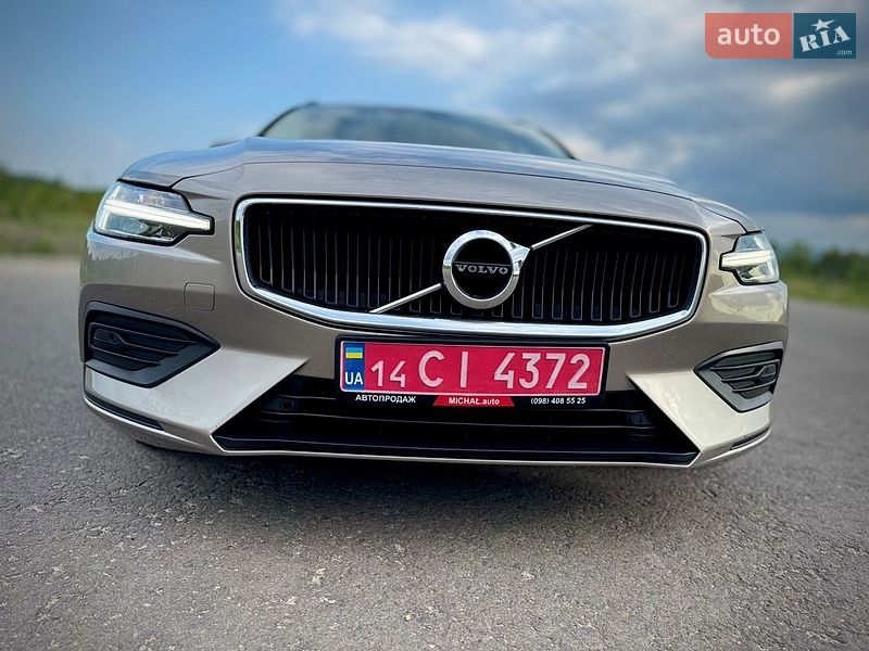 Универсал Volvo V60 2021 в Трускавце