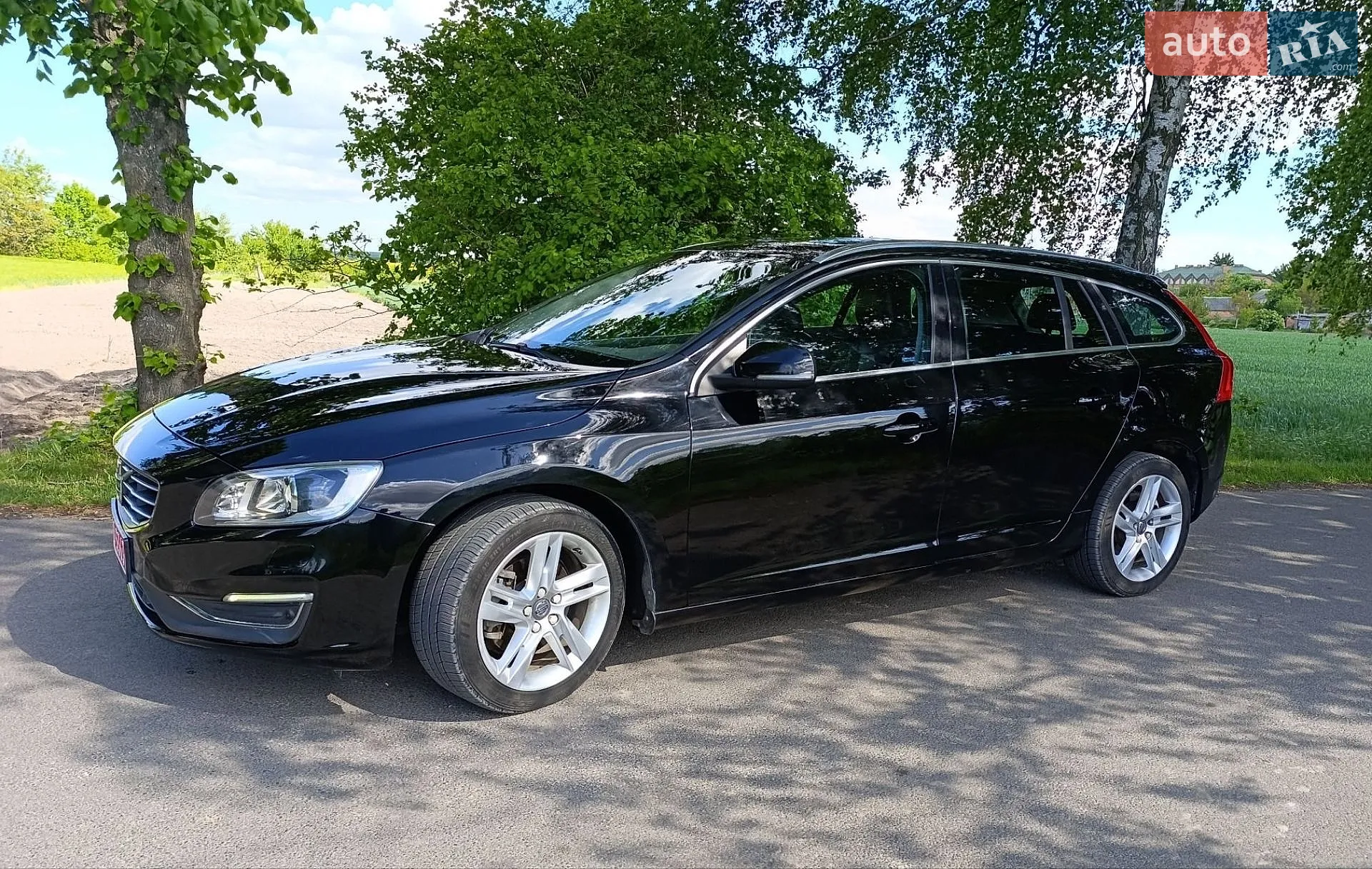 2015 Volvo V60 - фото 1