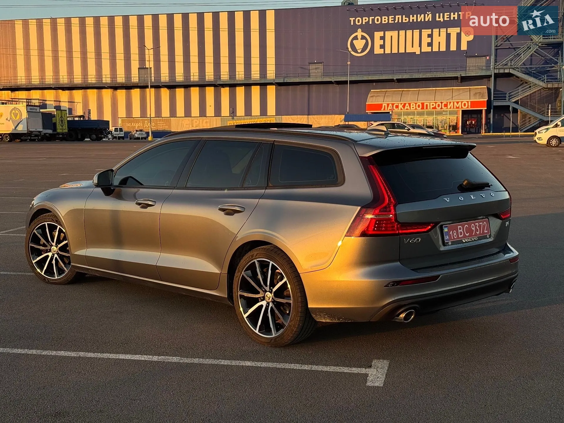 2019 Volvo V60 - мініатюра 44
