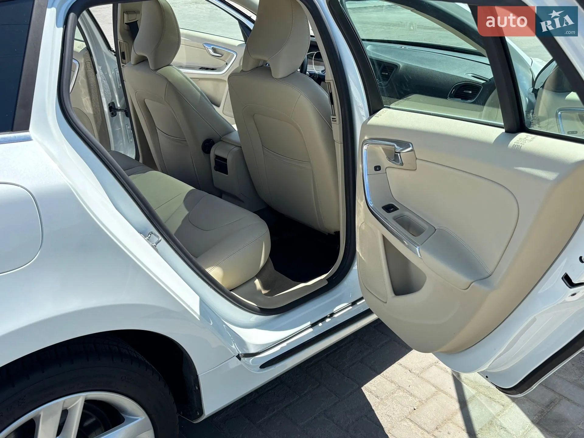 2013 Volvo V60 - мініатюра 23