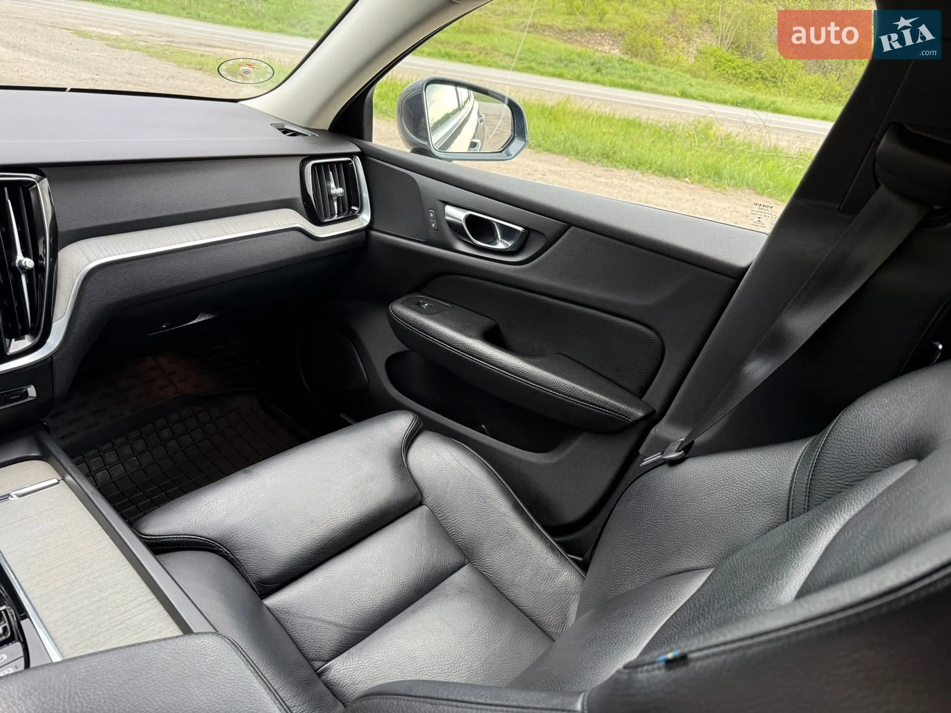 2020 Volvo V60 - мініатюра 47