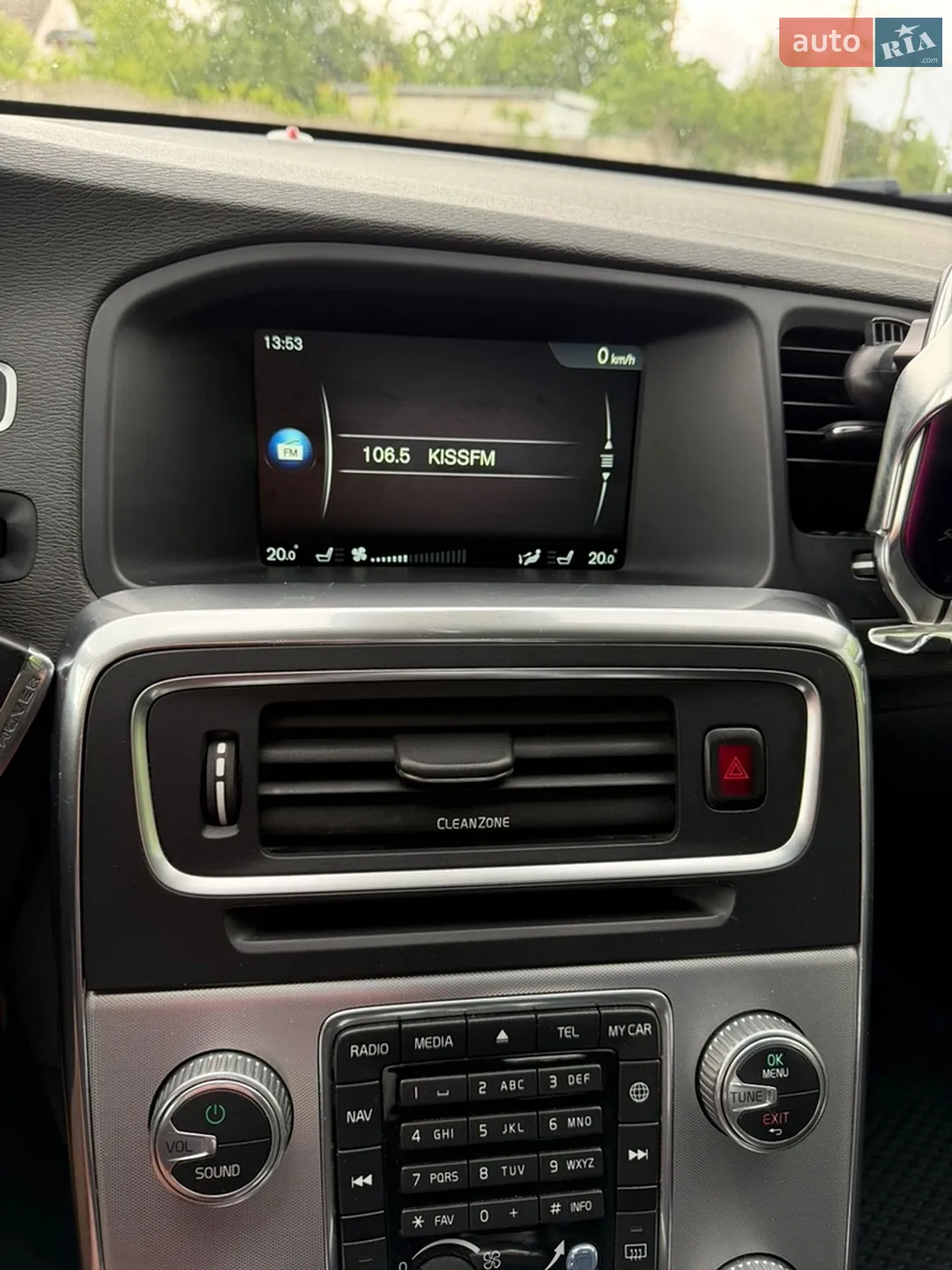 2016 Volvo V60 - мініатюра 26