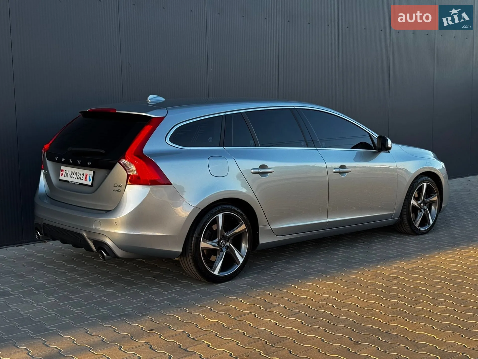 2014 Volvo V60 - мініатюра 18