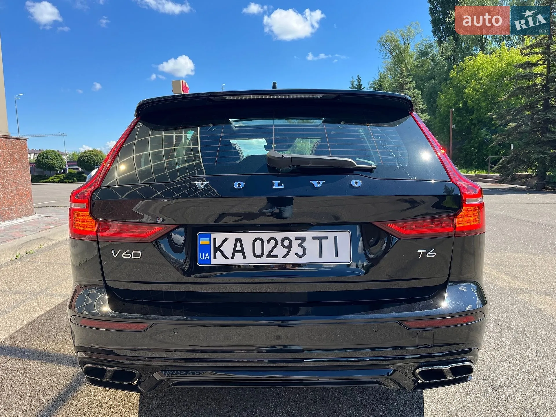 2019 Volvo V60 - мініатюра 8