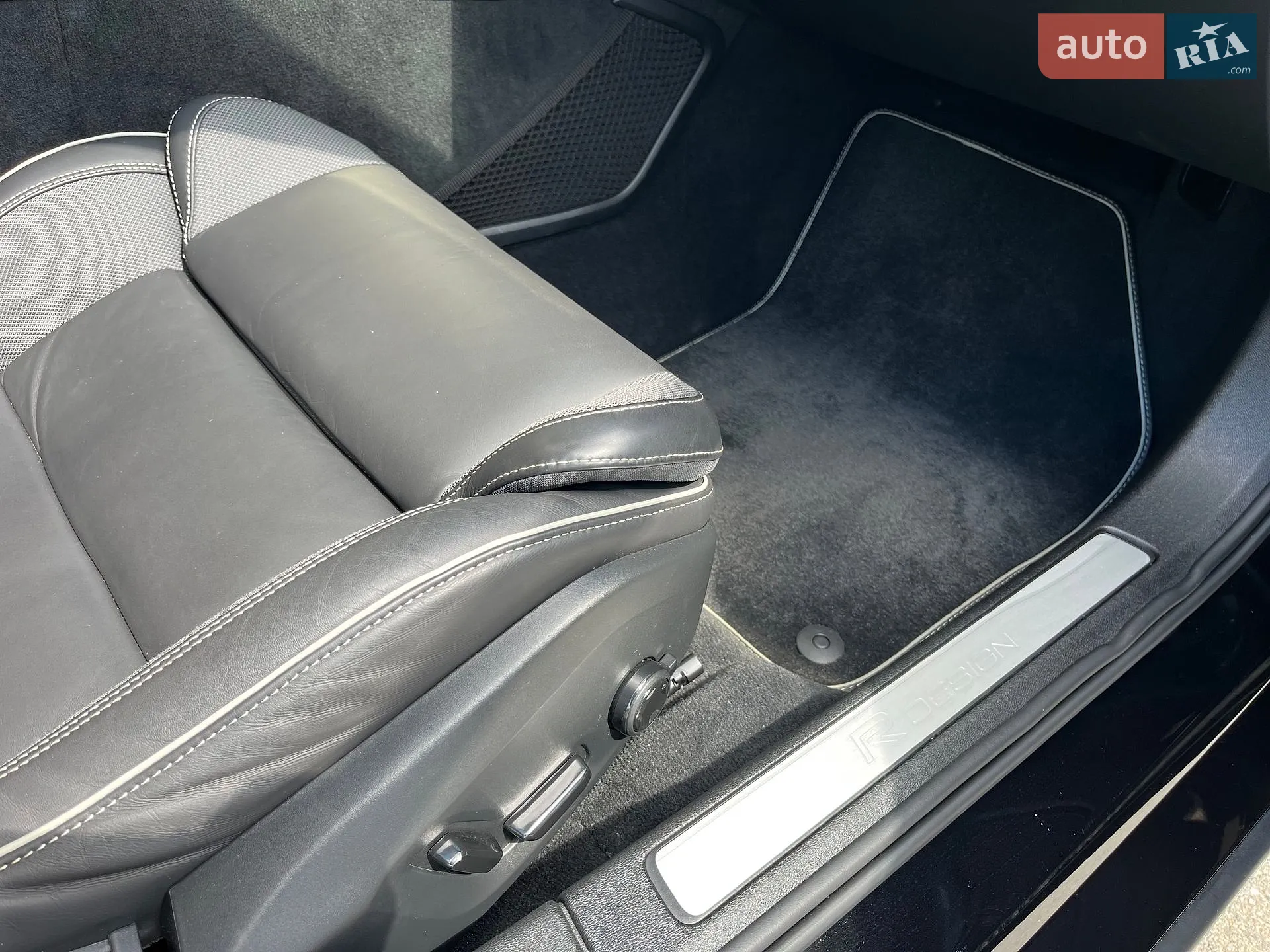 2019 Volvo V60 - мініатюра 50