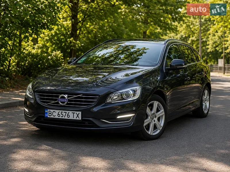 Volvo V60 2015 VIN YV1FW73CDF1259966 фото оголошення 8 з 48