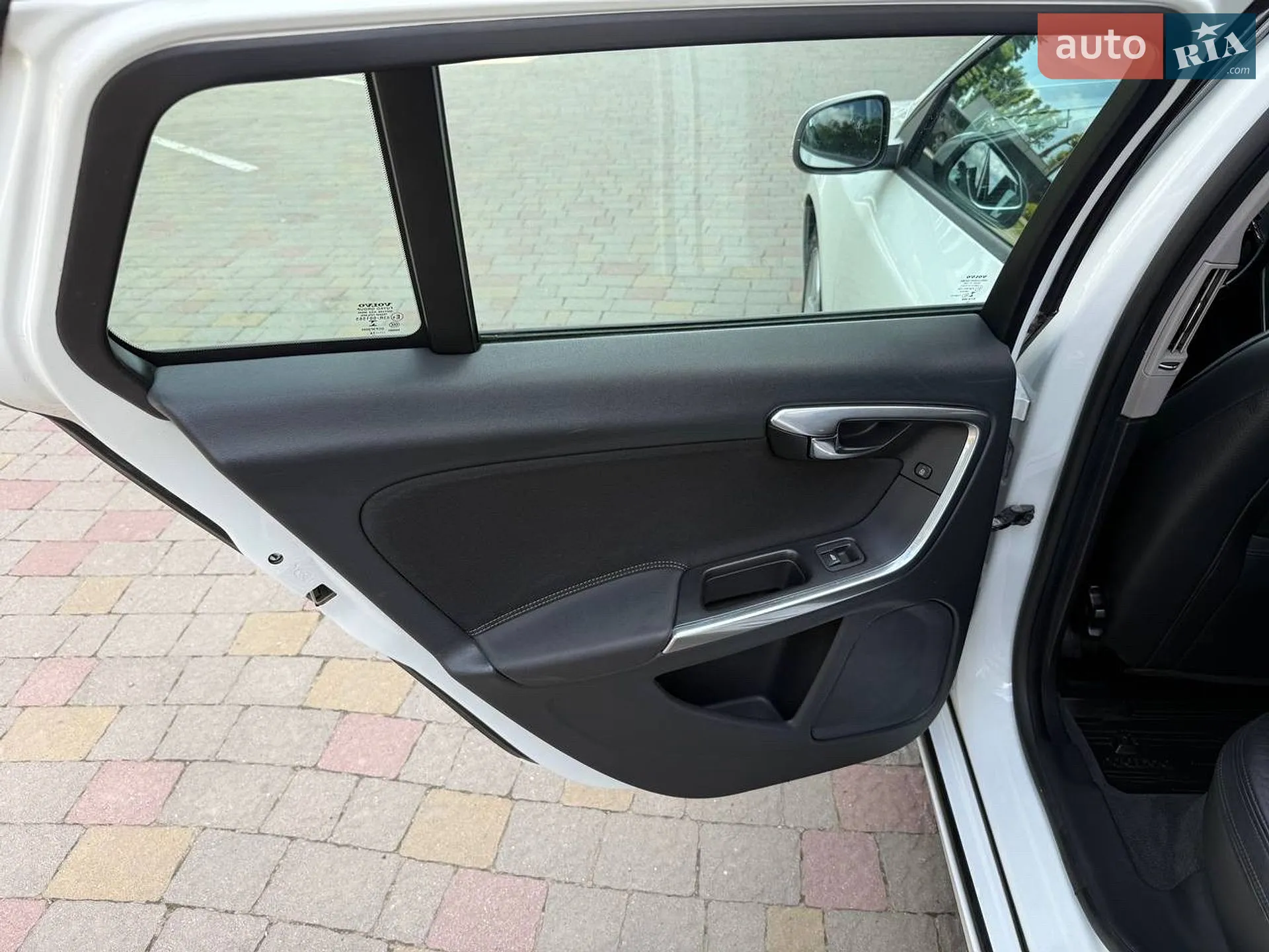 2014 Volvo V60 - мініатюра 37