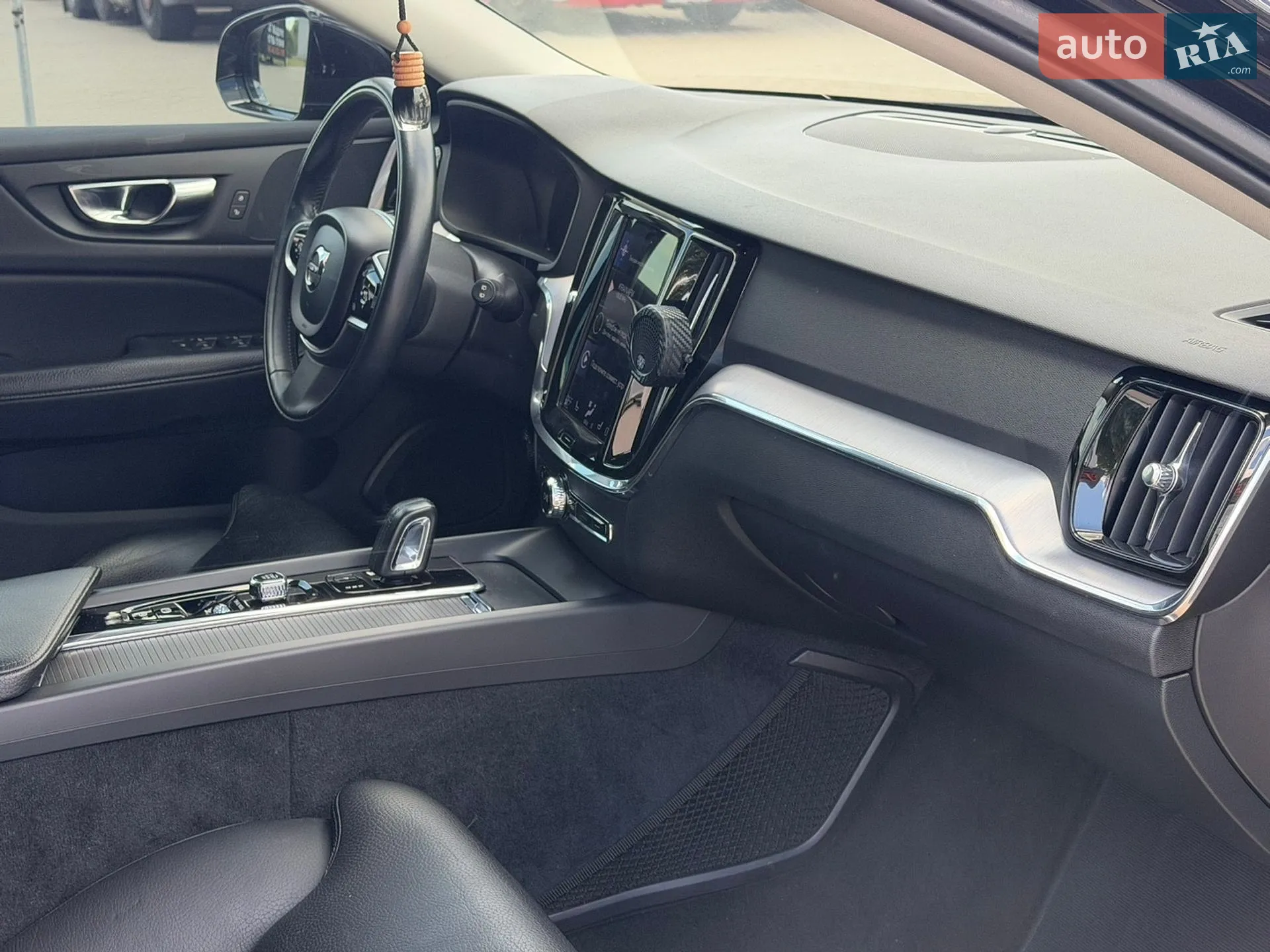 2020 Volvo V60 - мініатюра 17