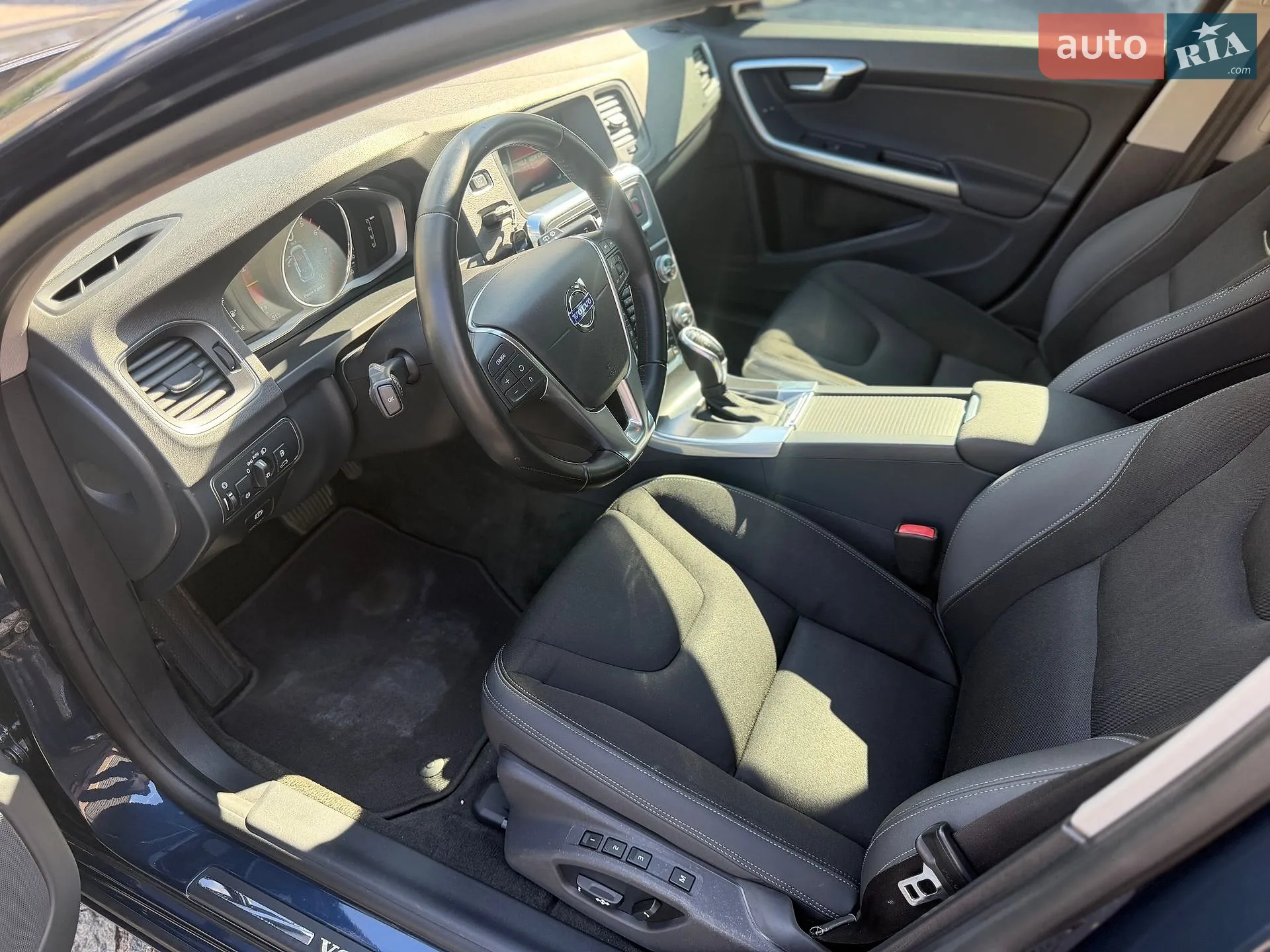 2014 Volvo V60 - мініатюра 12