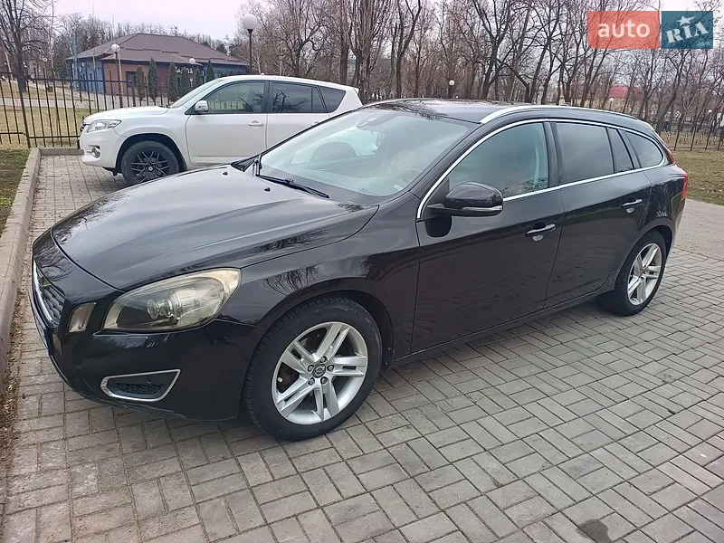 Volvo V60 2011
