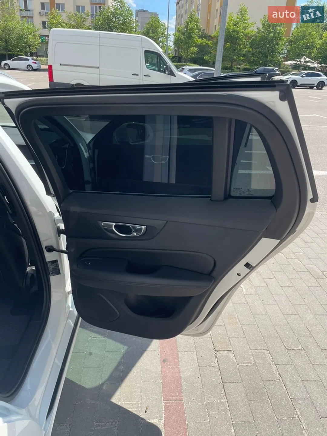 2018 Volvo V60 - мініатюра 13