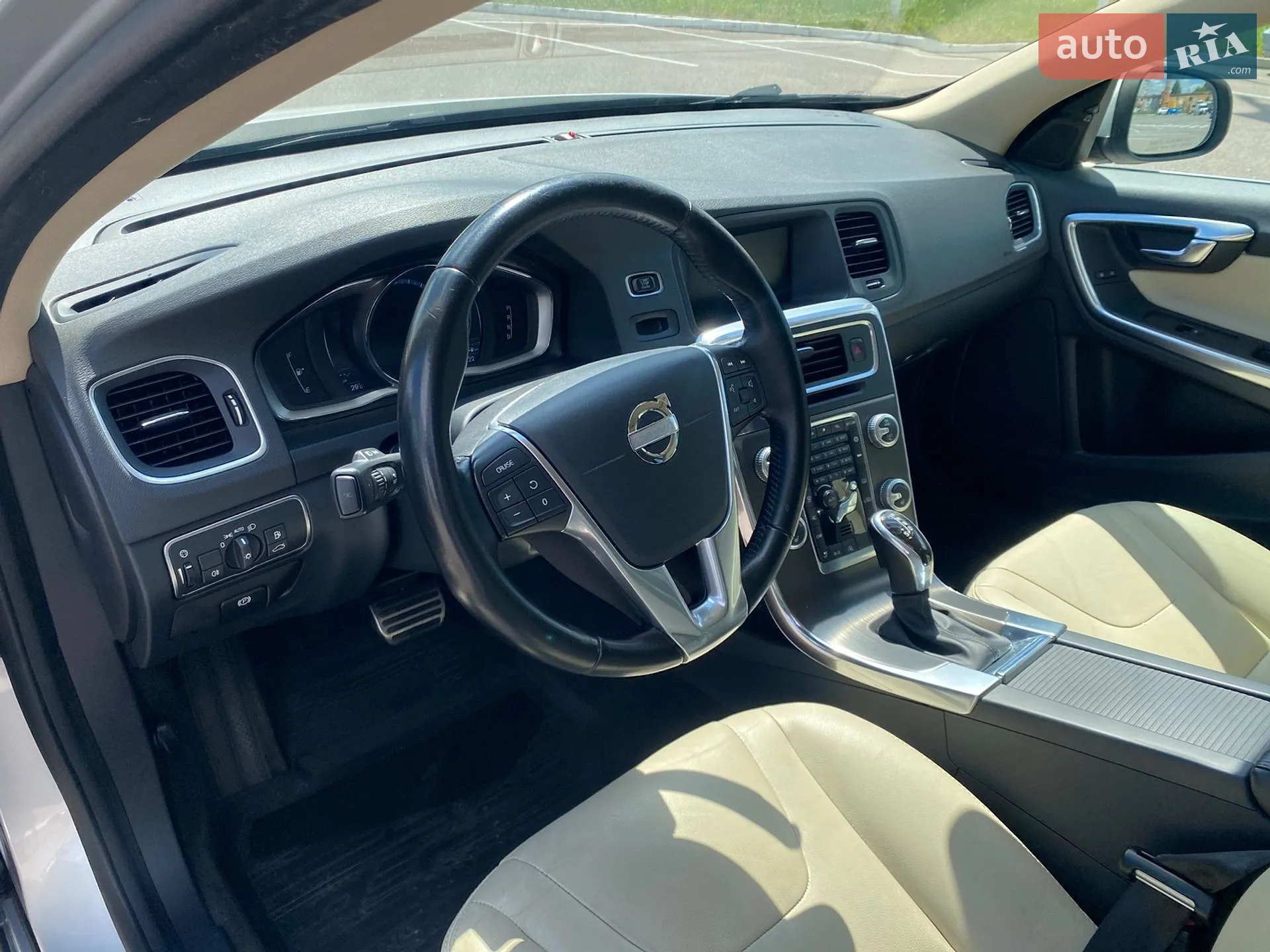 2015 Volvo V60 - мініатюра 24