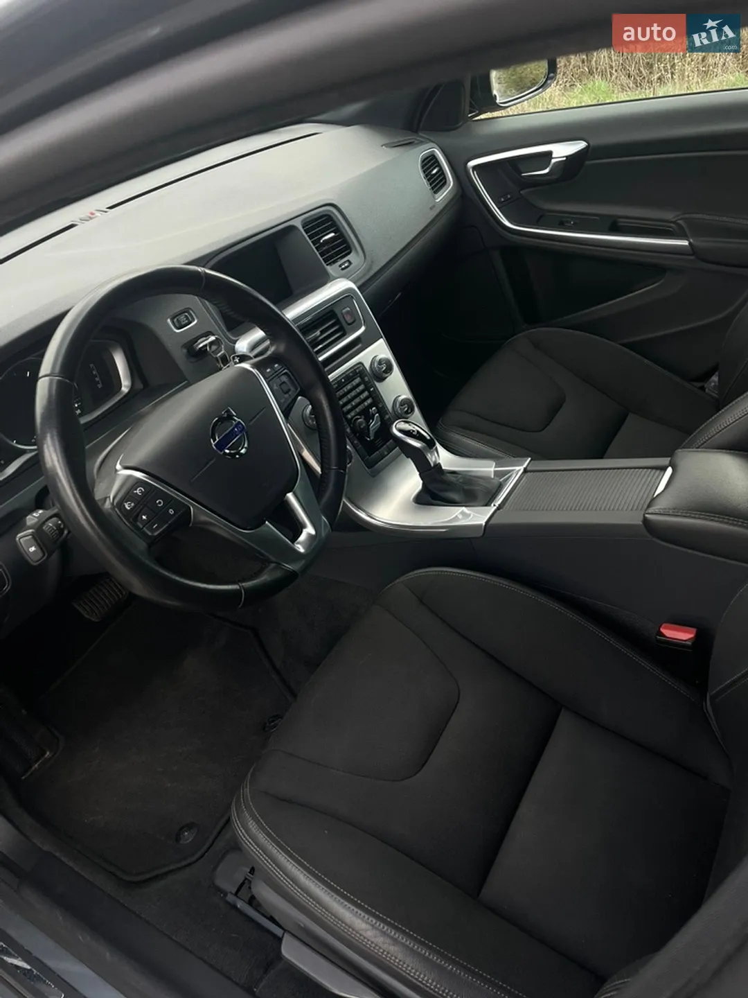 2017 Volvo V60 - мініатюра 8