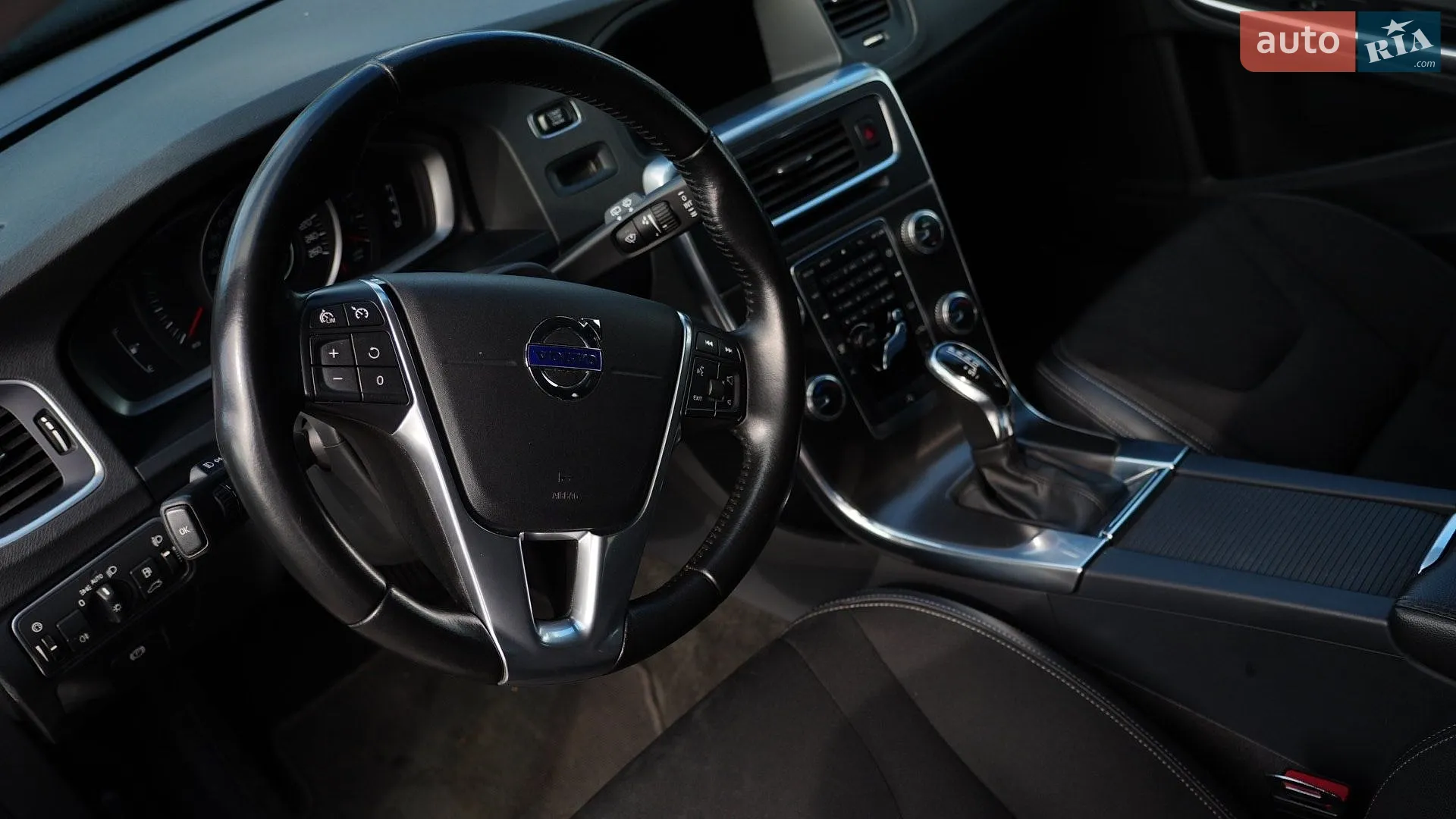2016 Volvo V60 - мініатюра 41