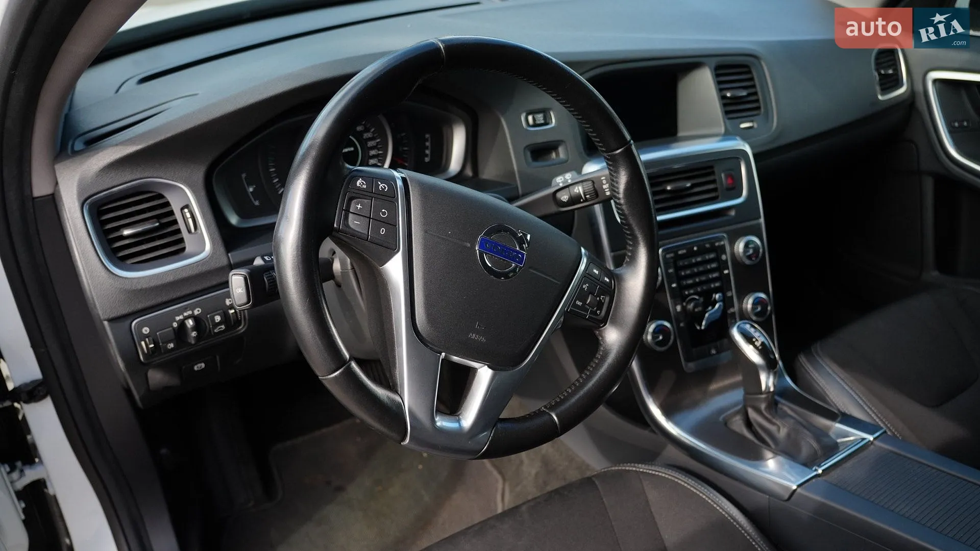 2016 Volvo V60 - мініатюра 42