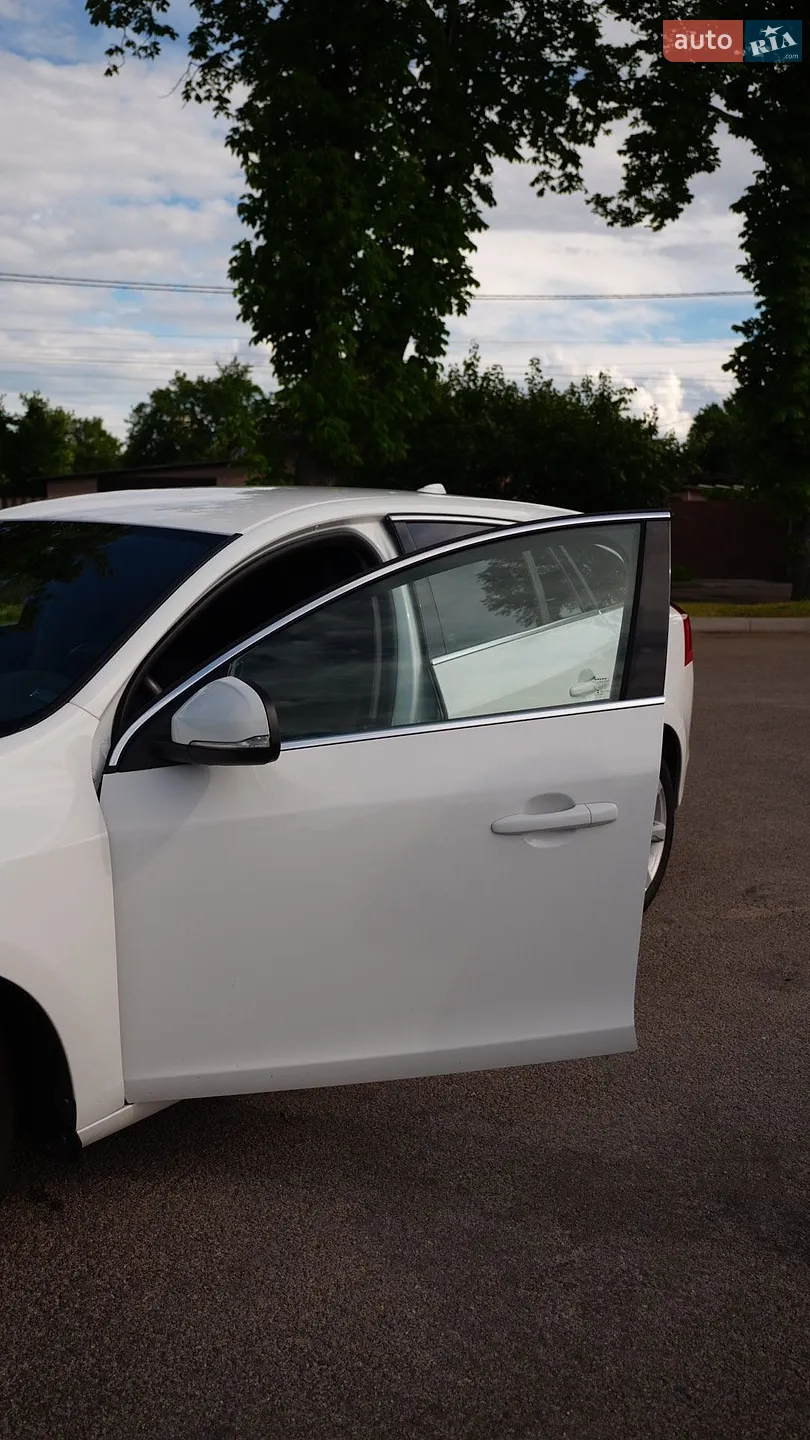 2016 Volvo V60 - мініатюра 6