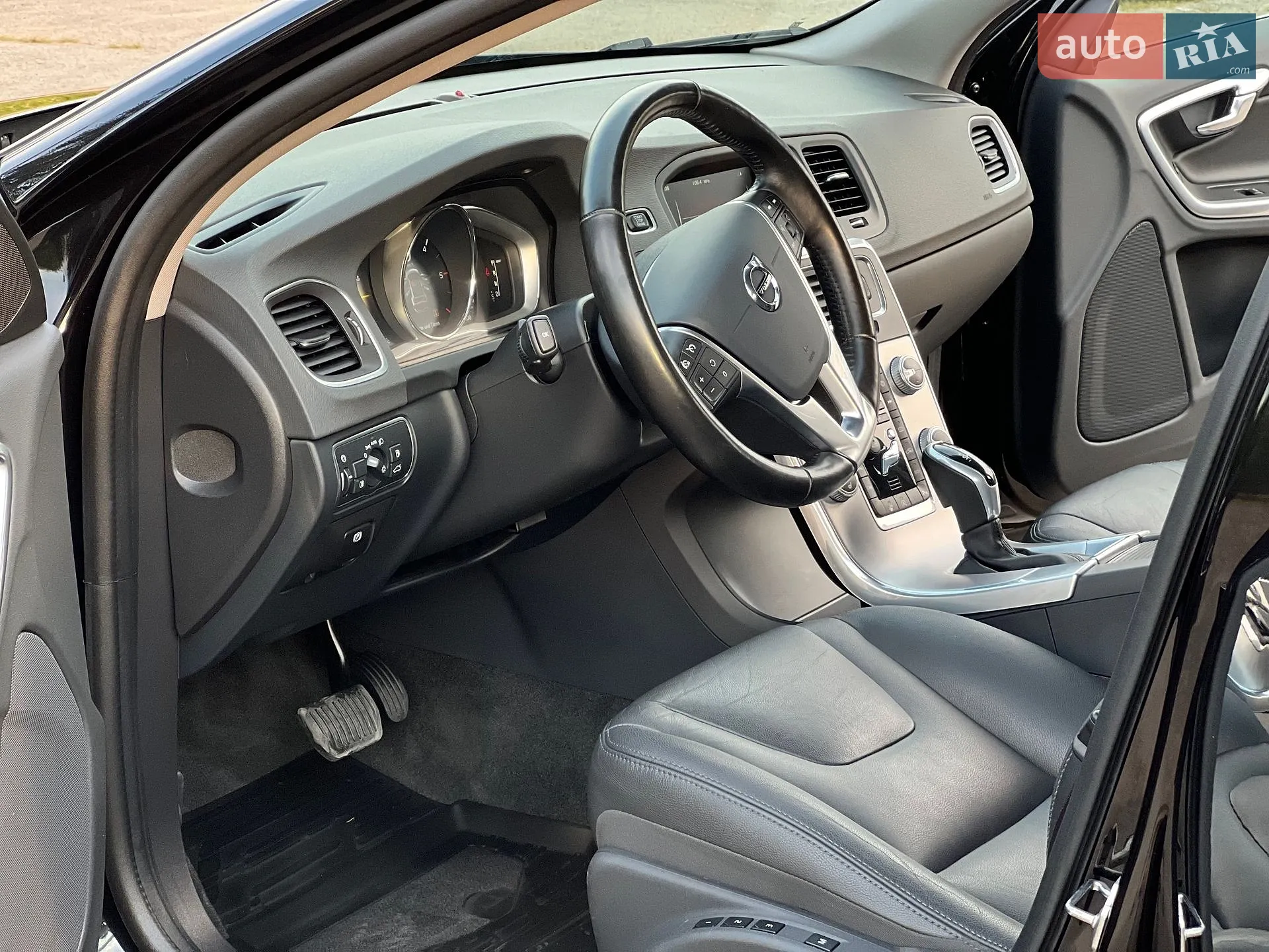 2016 Volvo V60 - мініатюра 96