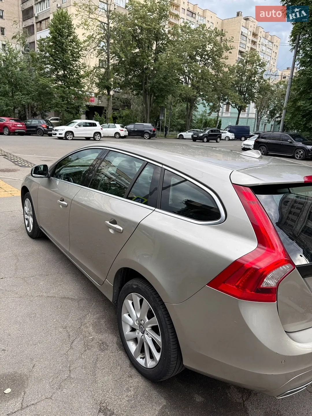 2015 Volvo V60 - мініатюра 6