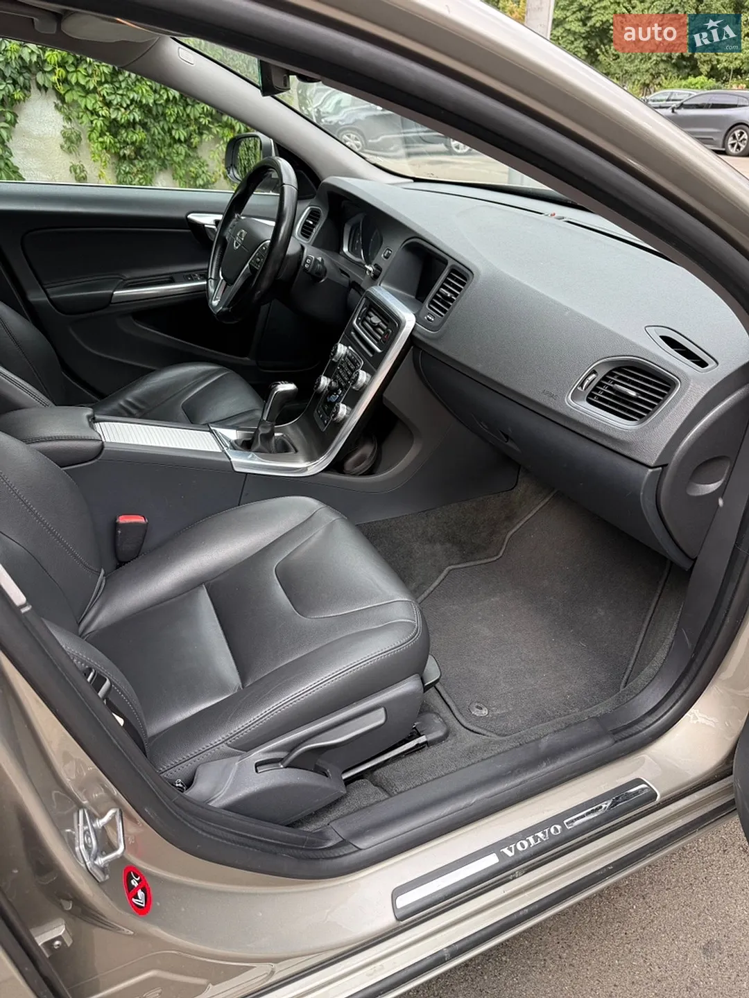 2015 Volvo V60 - мініатюра 18