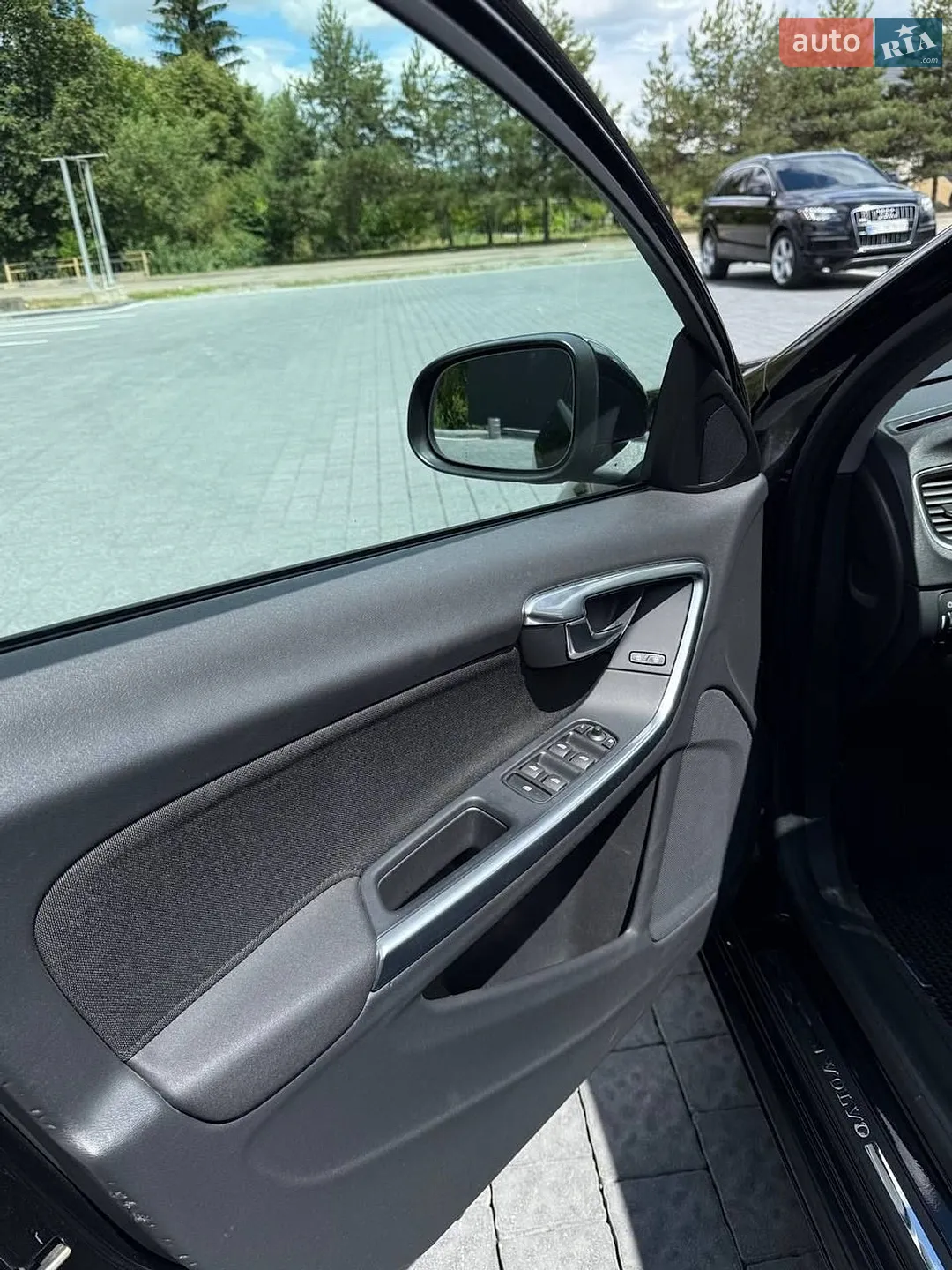 2011 Volvo V60 - мініатюра 5