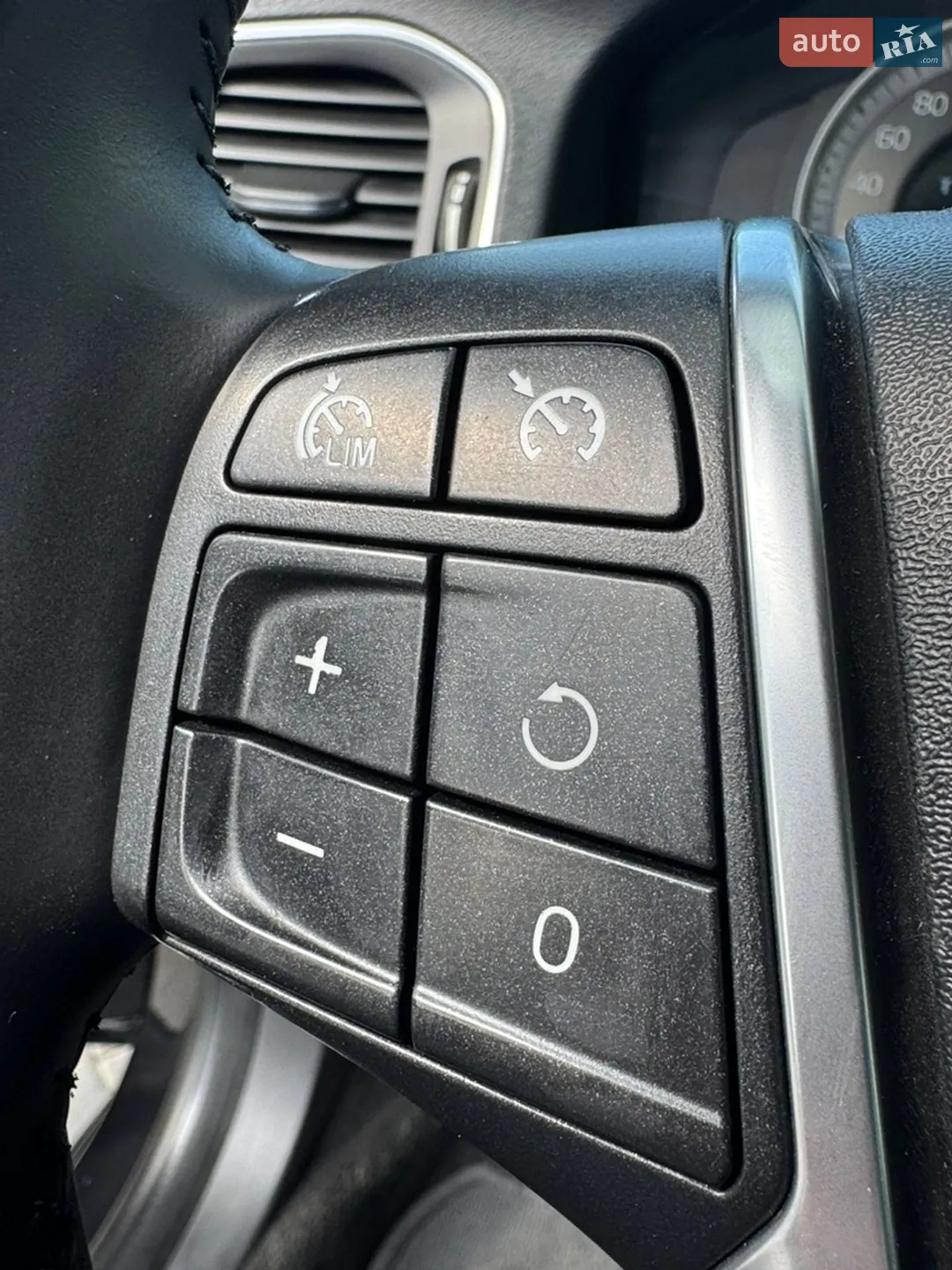 2011 Volvo V60 - мініатюра 40
