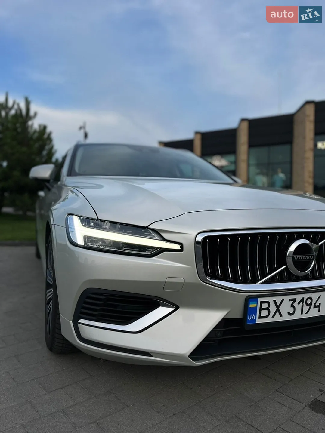 2020 Volvo V60 - мініатюра 4