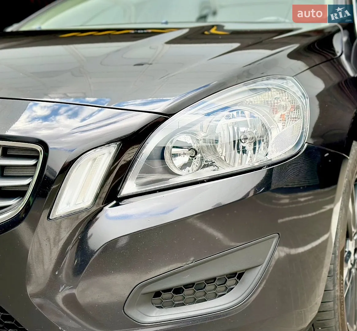 2013 Volvo V60 - мініатюра 9