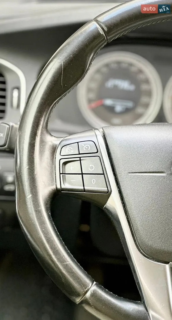 2013 Volvo V60 - мініатюра 38