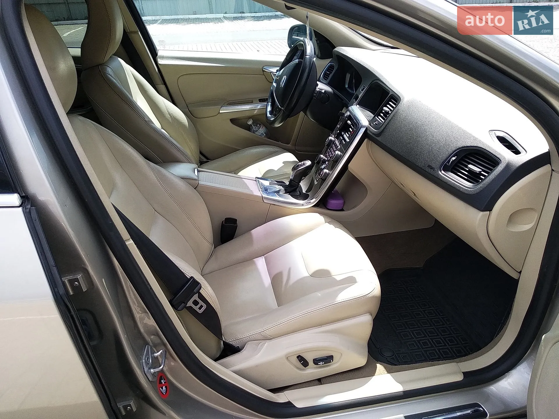 2013 Volvo V60 - мініатюра 18