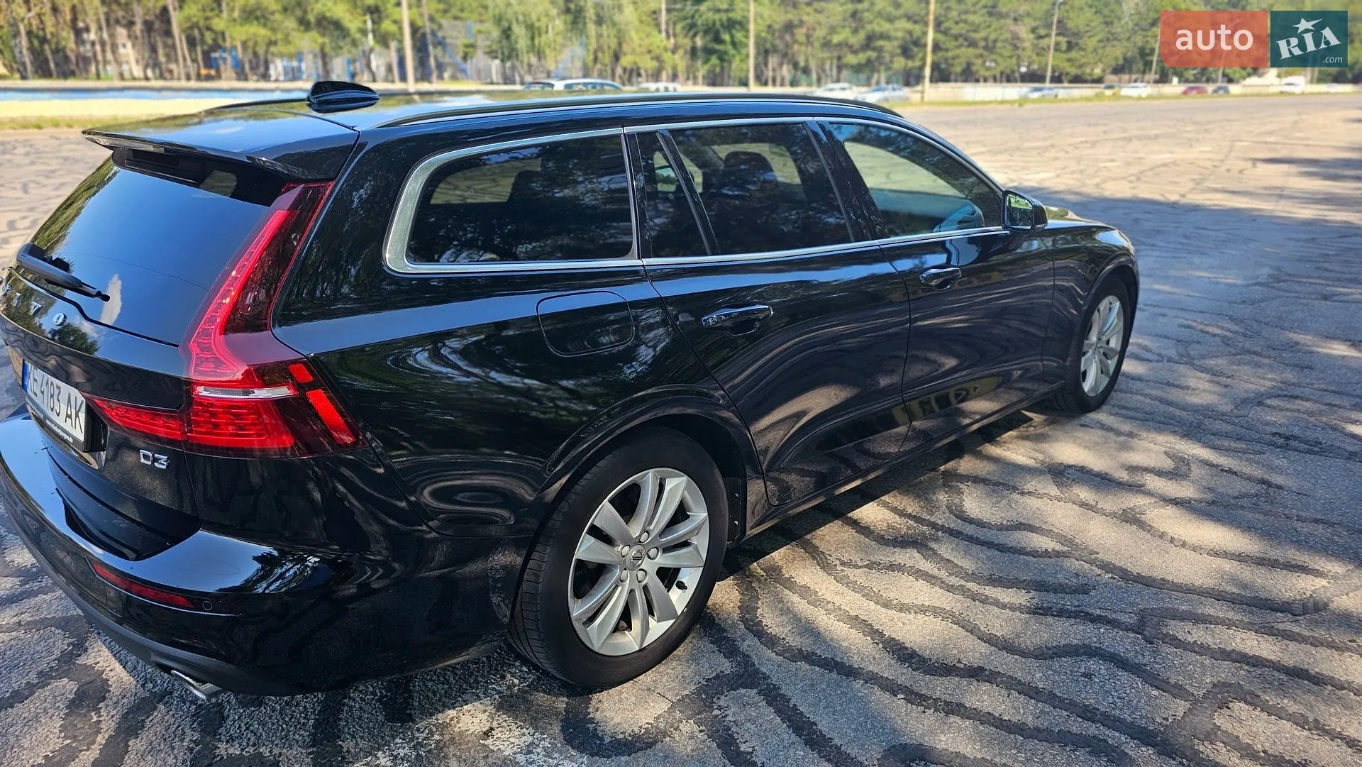 2019 Volvo V60 - мініатюра 6