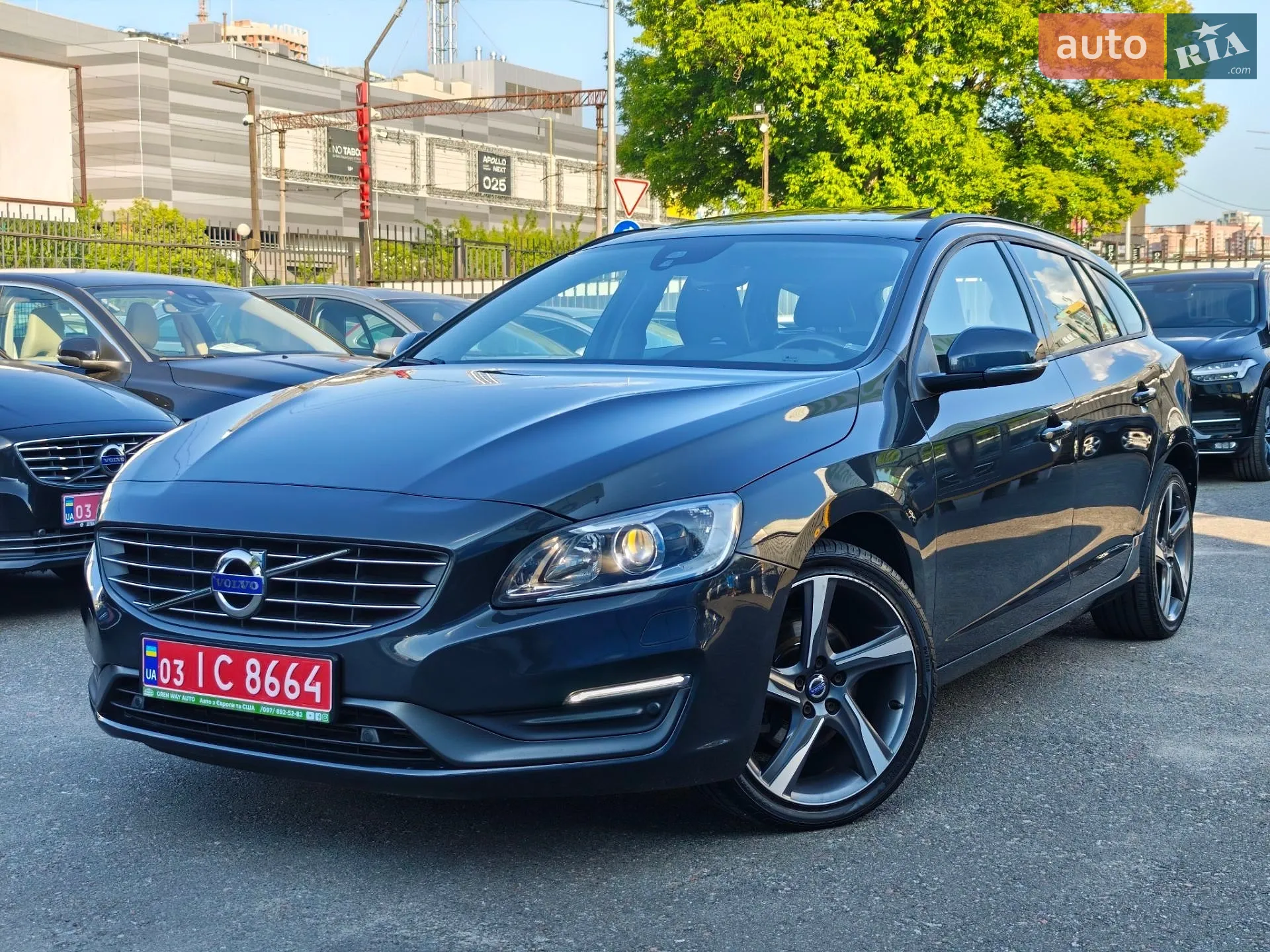 2015 Volvo V60 - мініатюра 6
