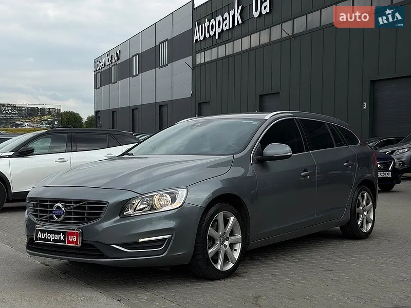 Volvo V60 2015