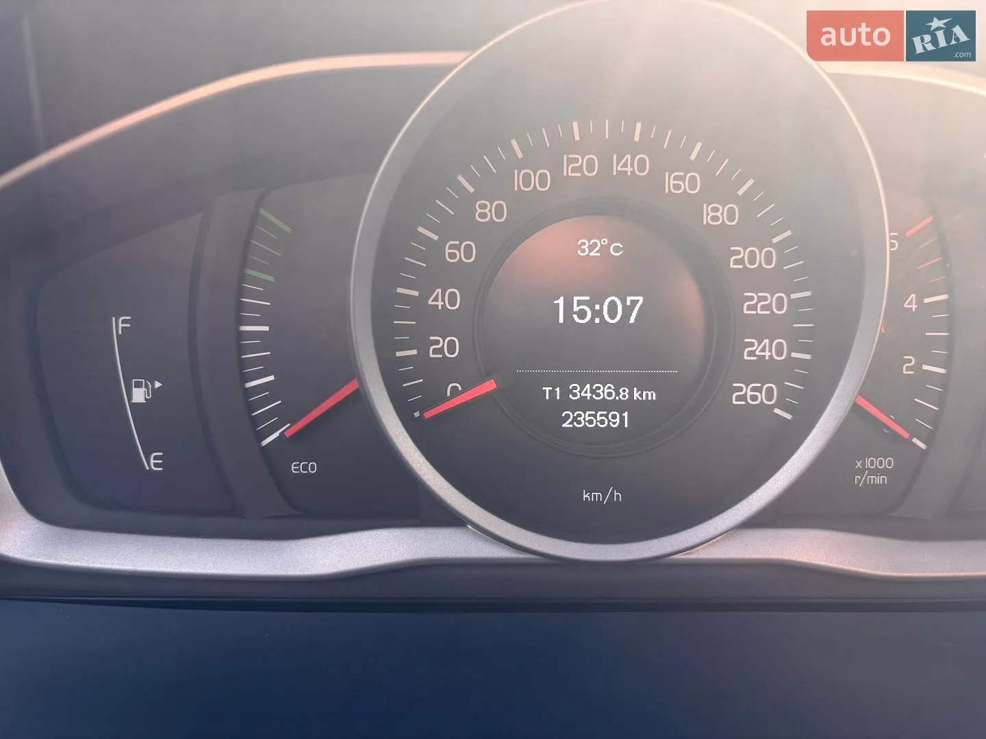 2015 Volvo V60 - мініатюра 11
