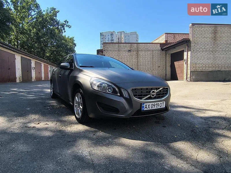 Volvo V60 2011
