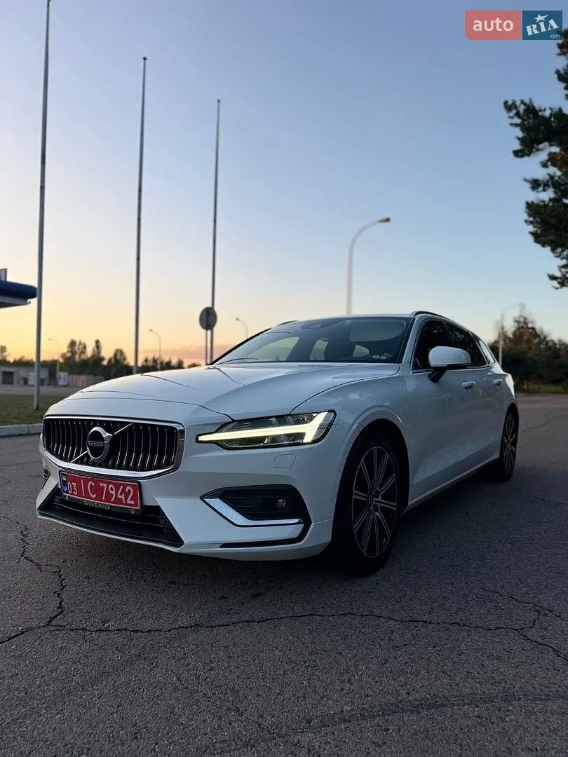 2019 Volvo V60 - мініатюра 3