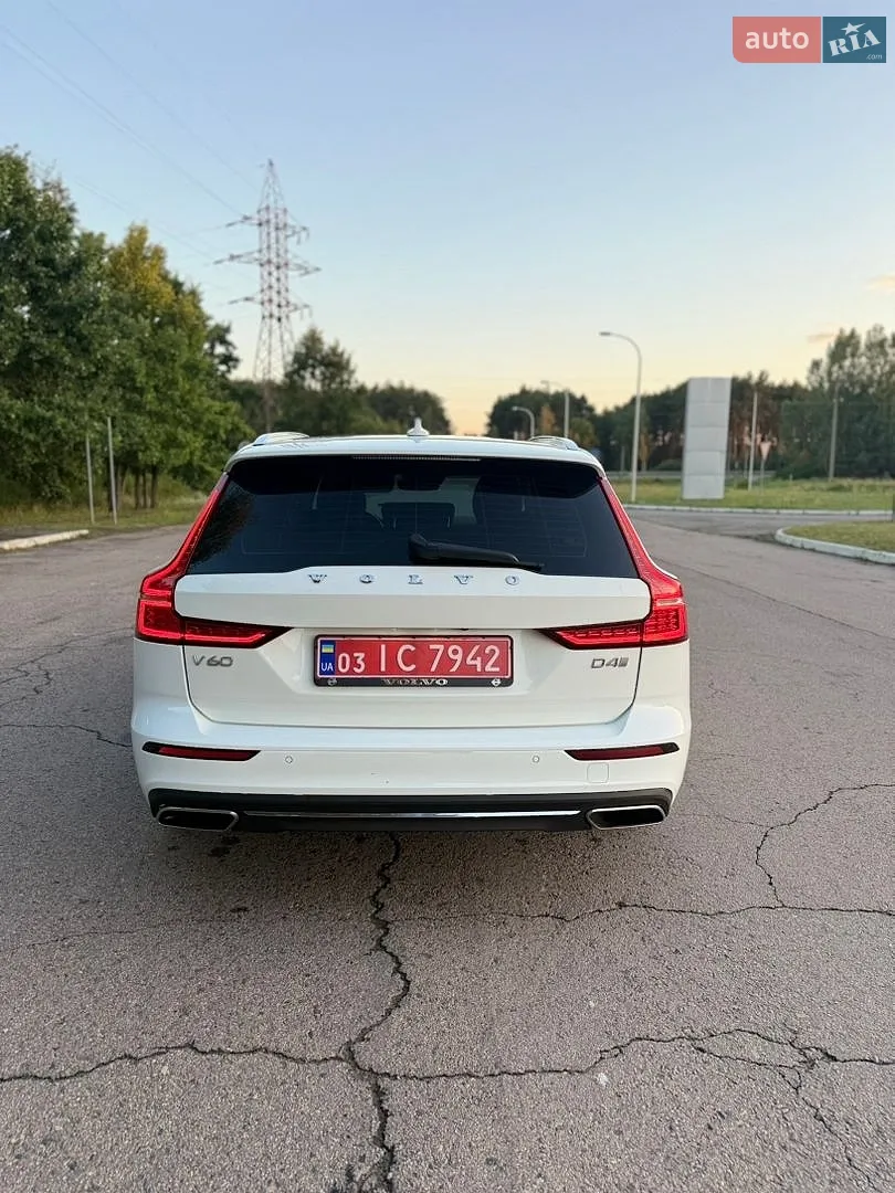 2019 Volvo V60 - мініатюра 19