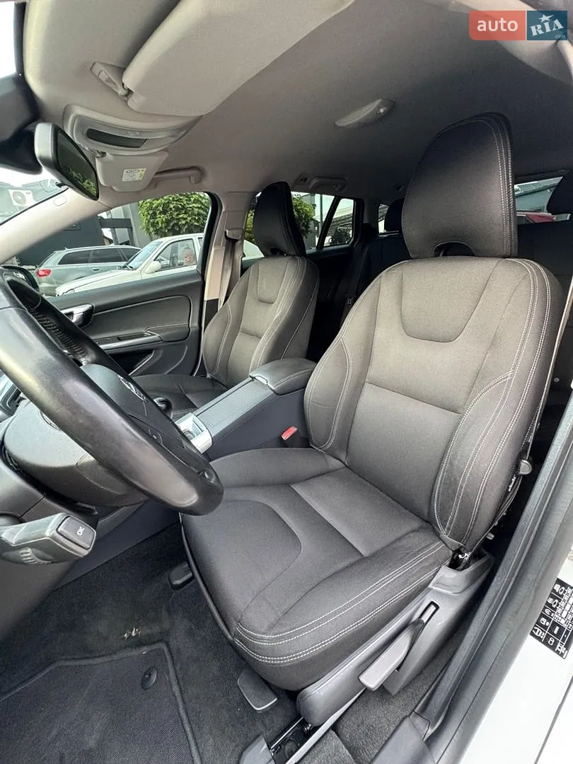 2015 Volvo V60 - мініатюра 34