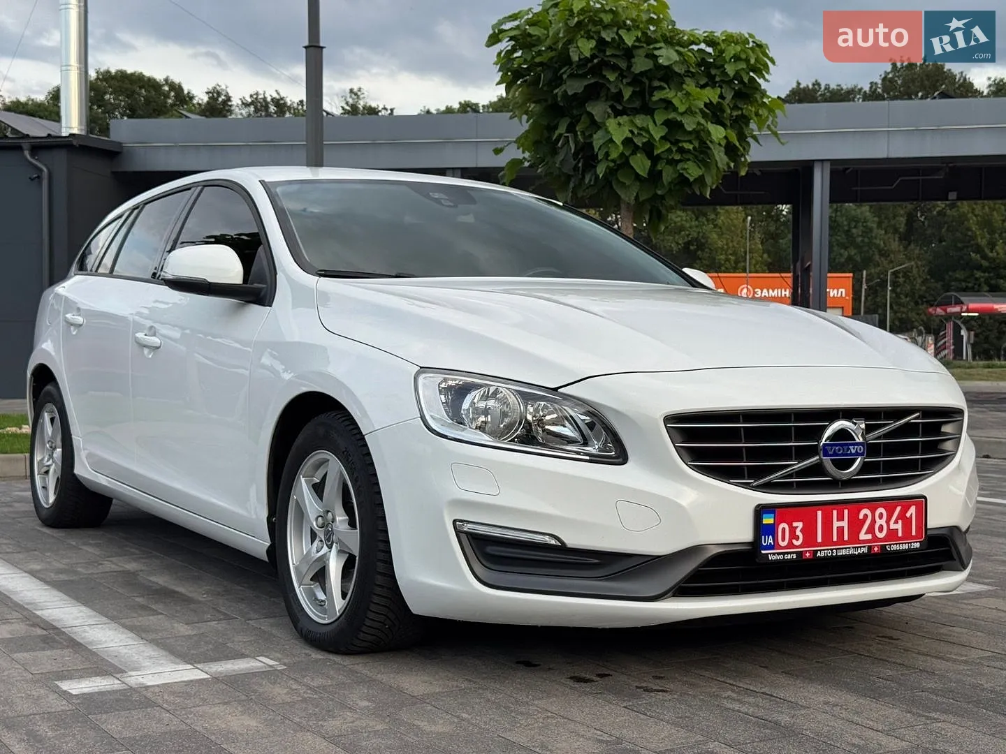 2015 Volvo V60 - мініатюра 2