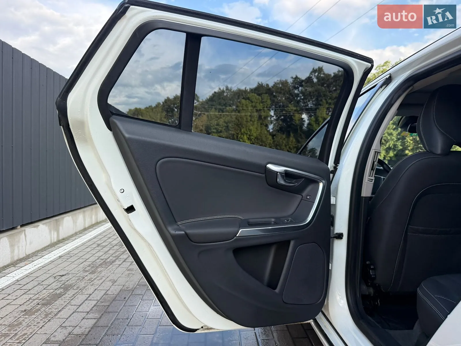 2012 Volvo V60 - мініатюра 29