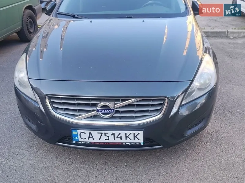 Volvo V60