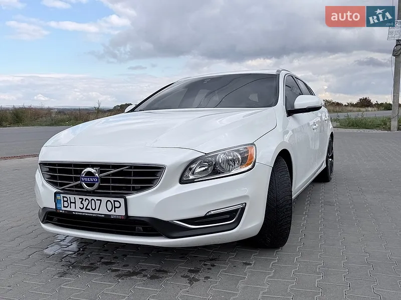 Volvo V60 2016