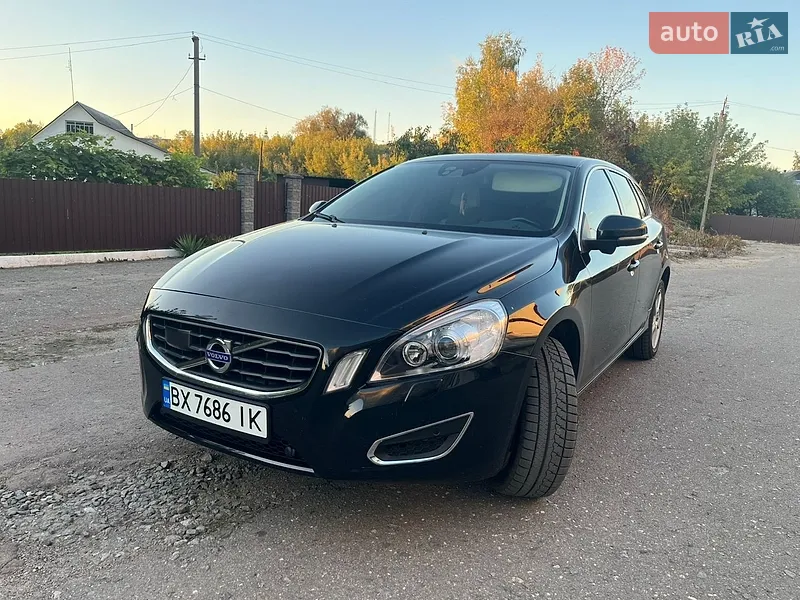 Volvo V60 2011