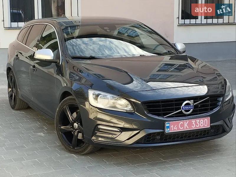 Volvo V60 2015
