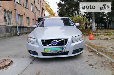 Универсал Volvo V70 2013 в Киеве