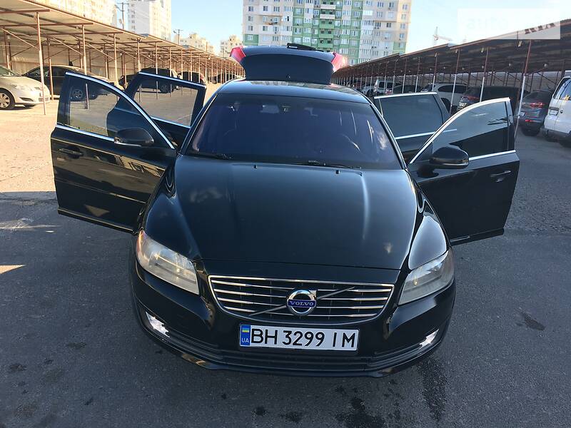 Volvo V70 2013