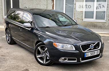 Volvo V70 2013